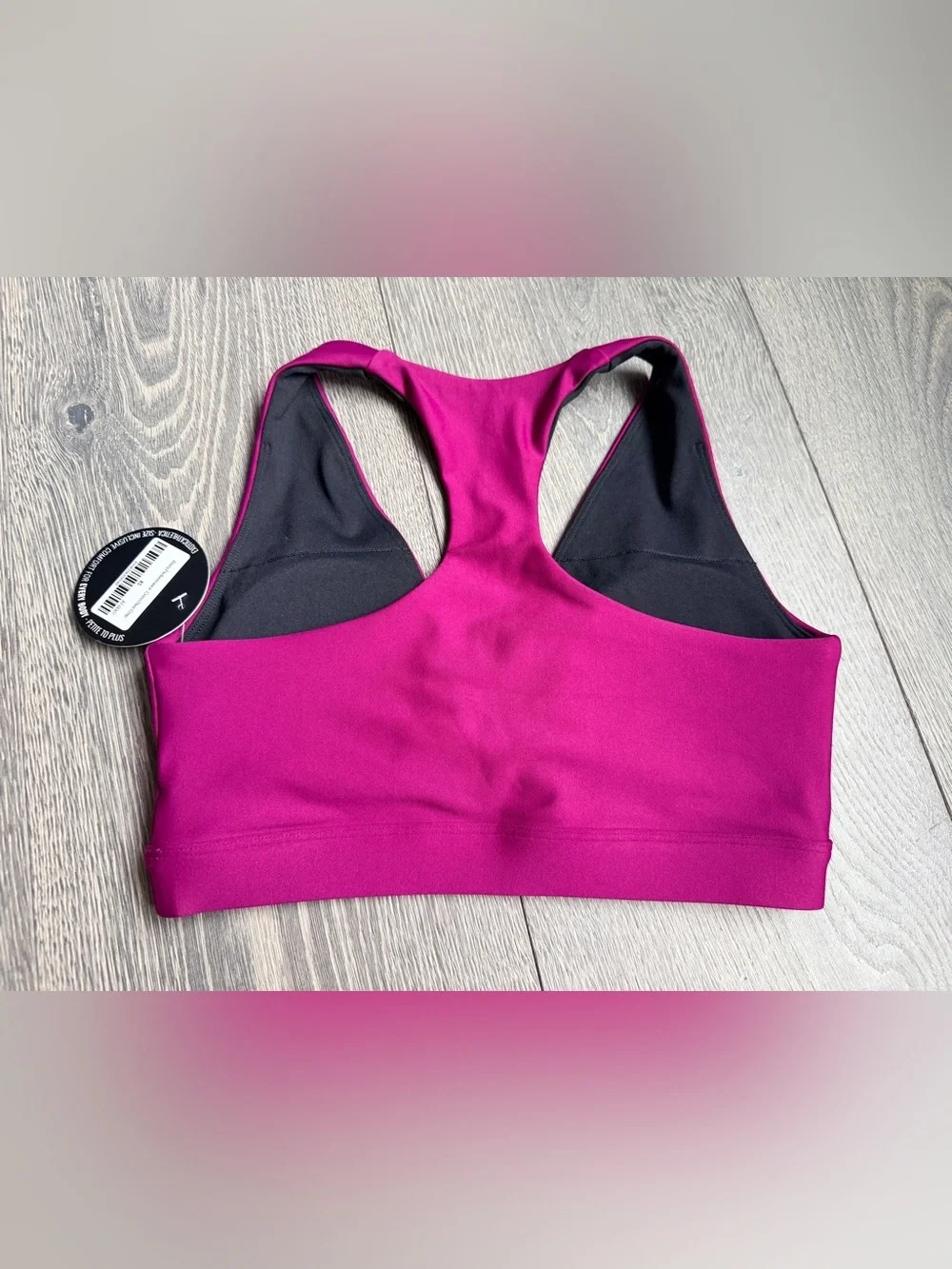 Exotica ExoticAthletica Berry Performance Cross Over Crop Top Size XS